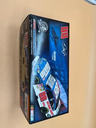 Dale Earnhardt Jr 88 National Guard