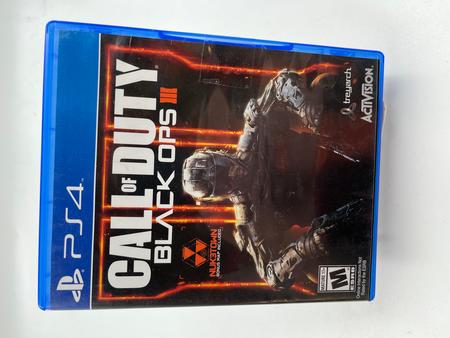 PS4 CALL OF DUTY BLACK OPS III