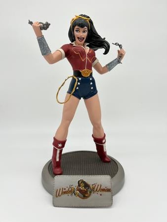DC Bombshells Wonder Woman Statue