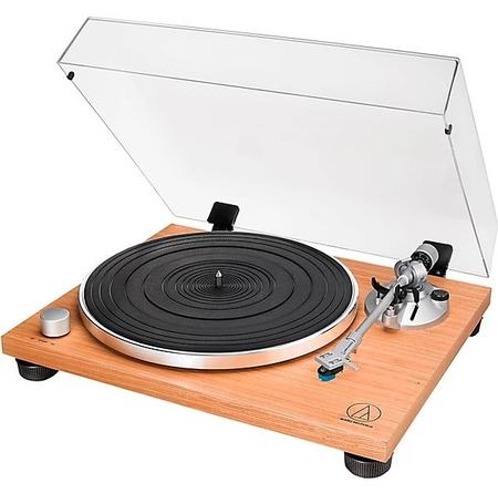 Audio-Technica AT-LPW30TKR Belt-Drive Teak Turntable