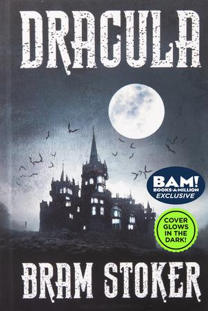 Dracula (Books-a-Million Exclusive)