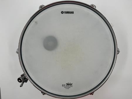 YAMAHA SK275 STUDENT SNARE DRUM with case and sticks