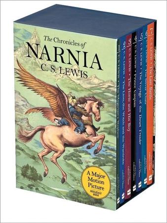 Chronicles of Narnia Full-Color Paperback 7-Book Box Set: 7 Books in 1 Box Set