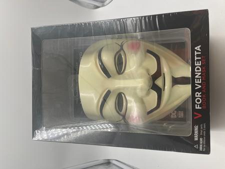 V FOR VENDETTA BK MASK SET