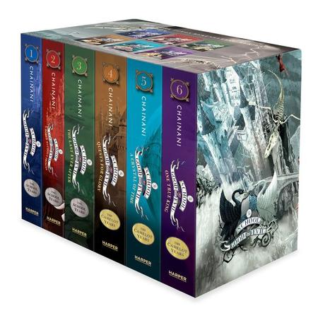School for Good and Evil: The Complete 6-Book Box Set: The School for Good and Evil, the School for Good and Evil: A World Without Princes, the School