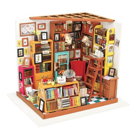 SAM'S STUDY ROOM DIY KIT