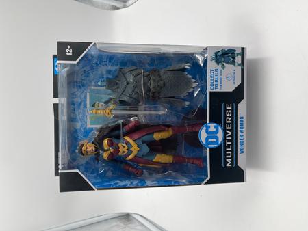 WONDER WOMAN ENDLESS WINTER DC MULTIVERSE FIGURE